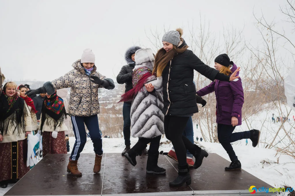 10/03/19 Масленица на Содовике