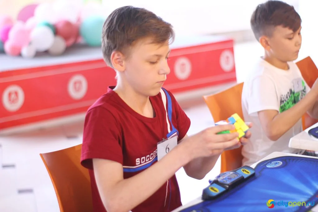 18/05/19 Турнир по спидкубингу