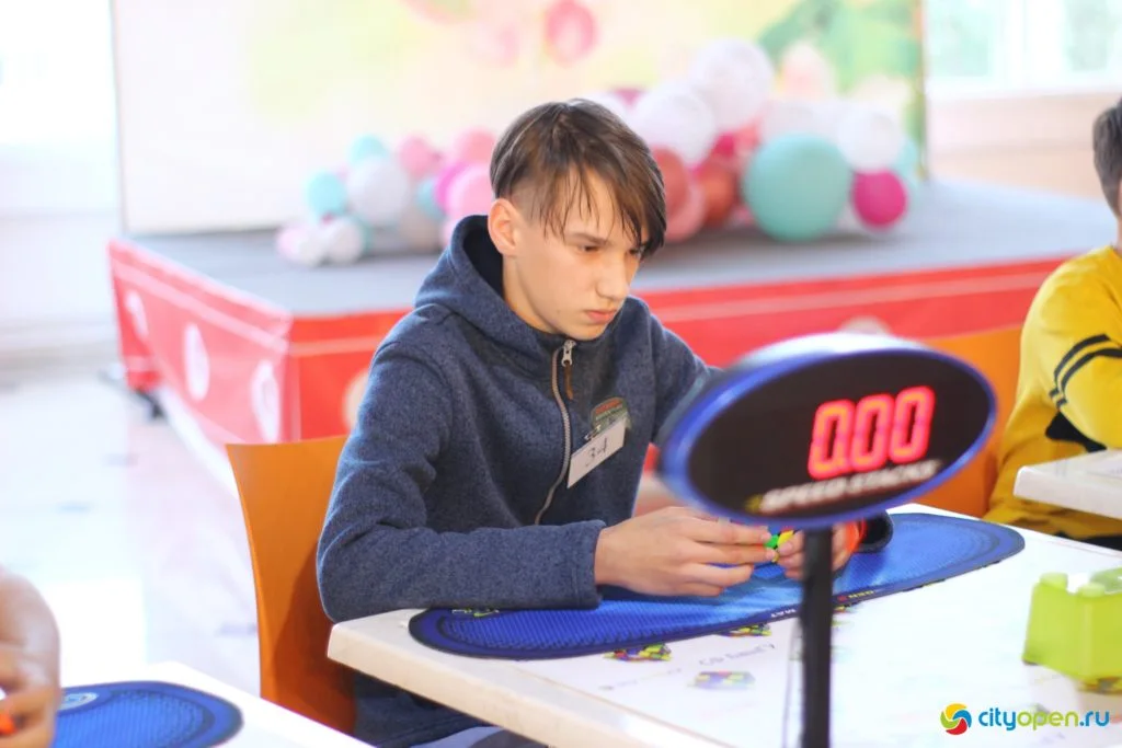 18/05/19 Турнир по спидкубингу