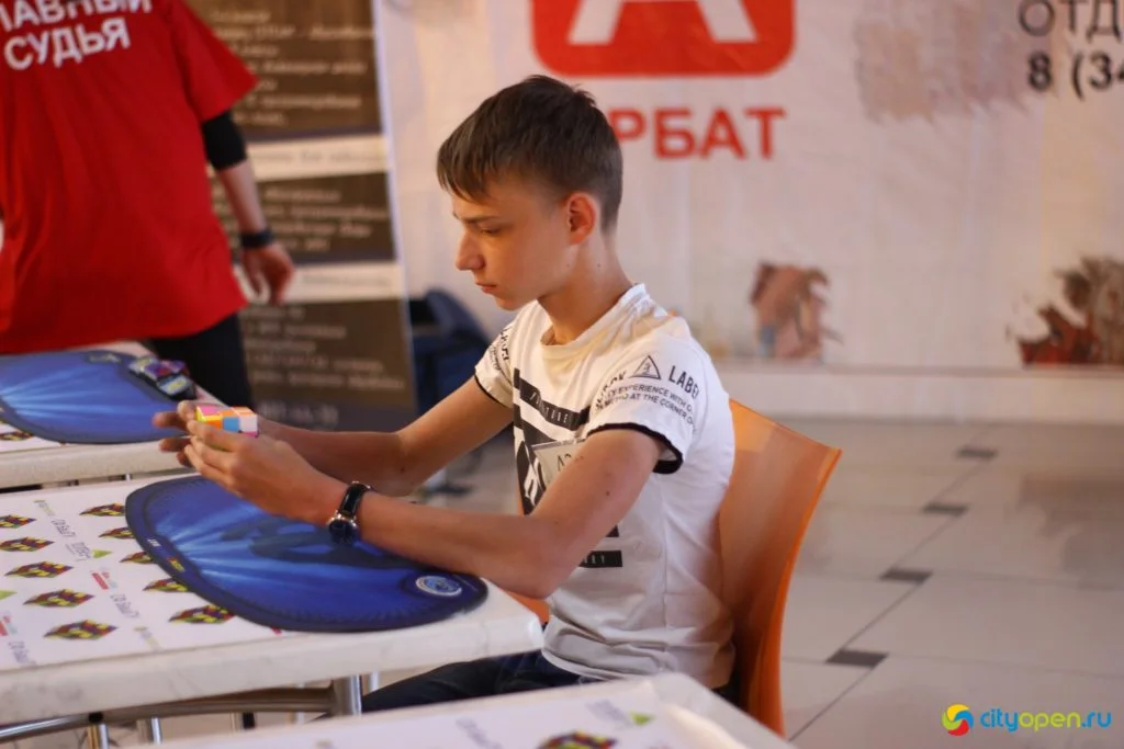 18/05/19 Турнир по спидкубингу