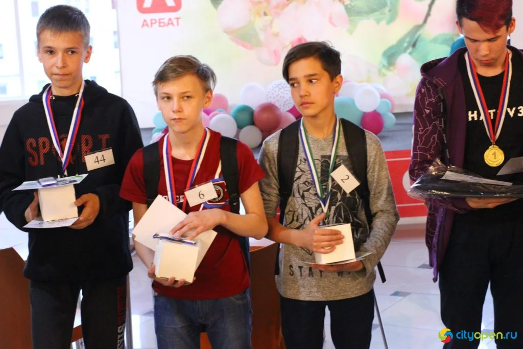 18/05/19 Турнир по спидкубингу