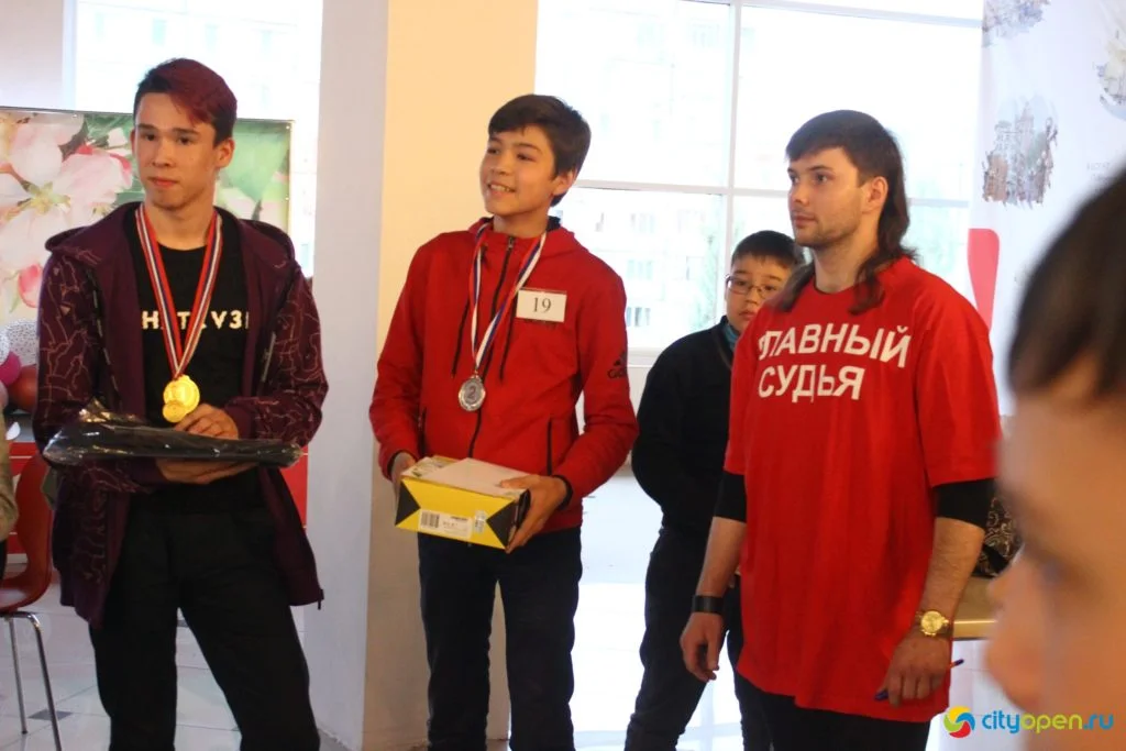 18/05/19 Турнир по спидкубингу