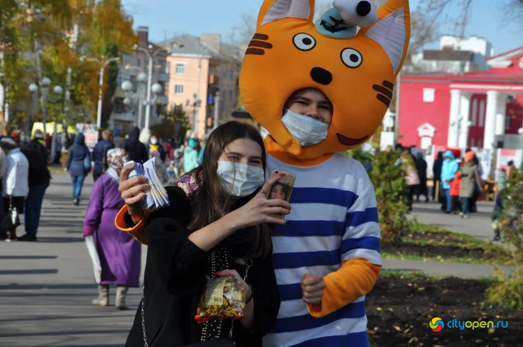 10/10/20 День Республики в парке Содовиков