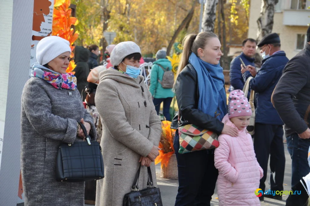 10/10/20 День Республики в парке Содовиков