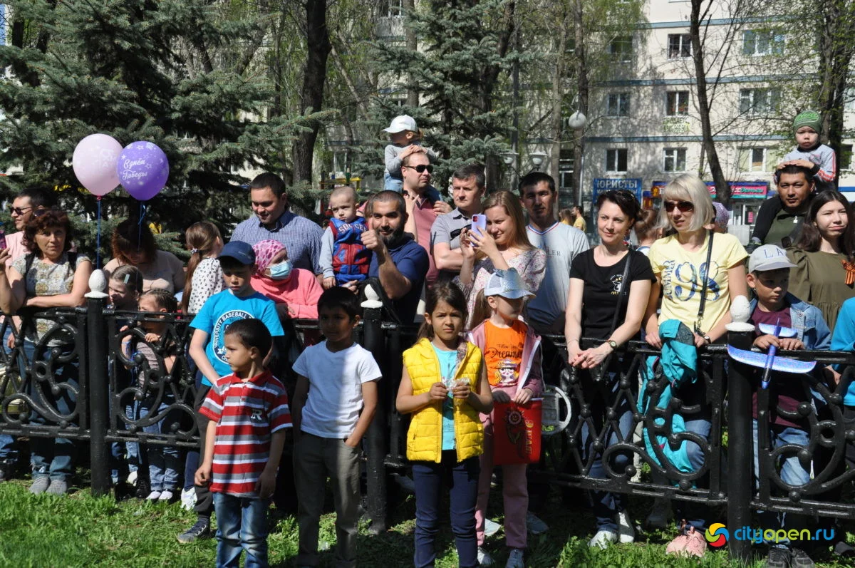 9/05/21 День Победы в Стерлитамаке-2021 / Возложение цветов. Парад Победы