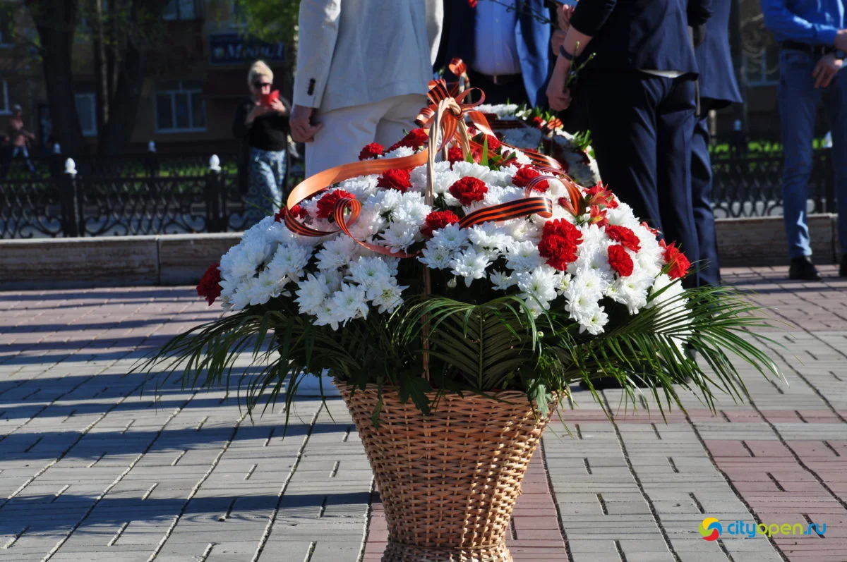 9/05/21 День Победы в Стерлитамаке-2021 / Возложение цветов. Парад Победы