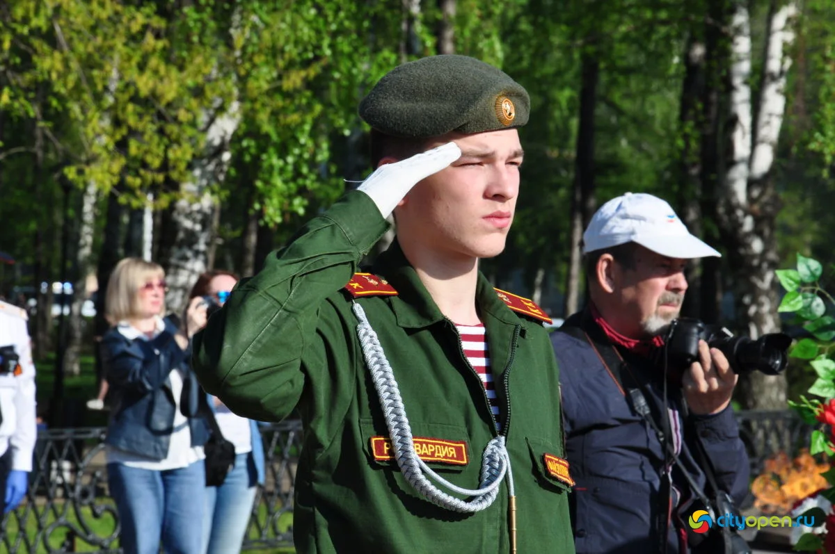 9/05/21 День Победы в Стерлитамаке-2021 / Возложение цветов. Парад Победы