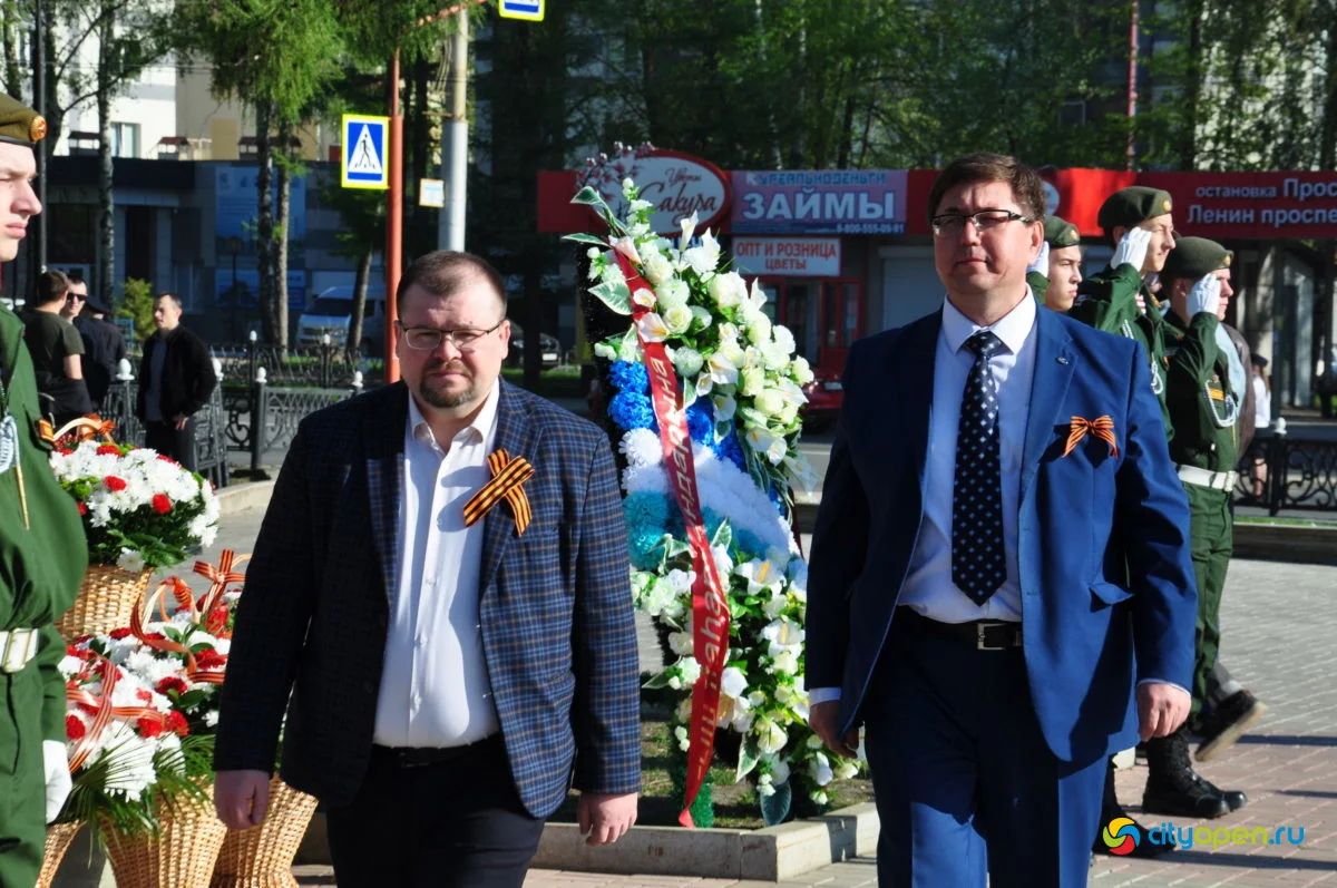 9/05/21 День Победы в Стерлитамаке-2021 / Возложение цветов. Парад Победы
