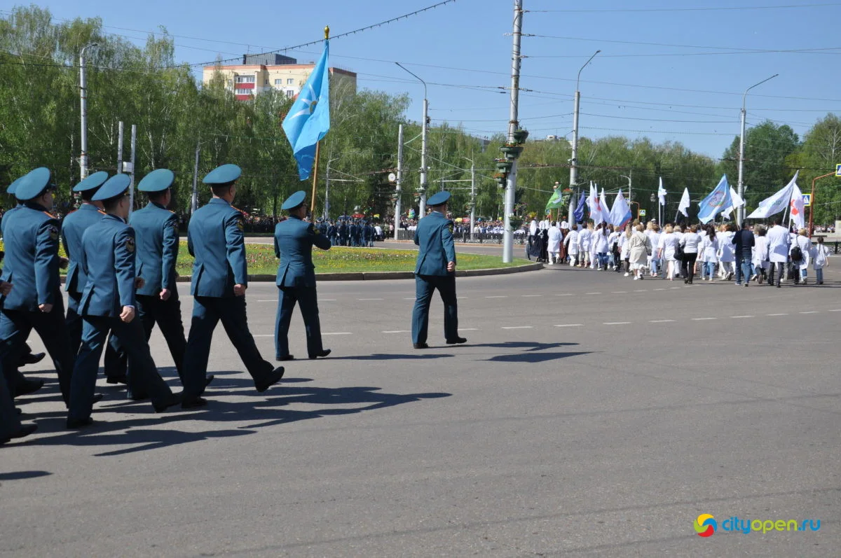 9/05/21 День Победы в Стерлитамаке-2021 / Возложение цветов. Парад Победы