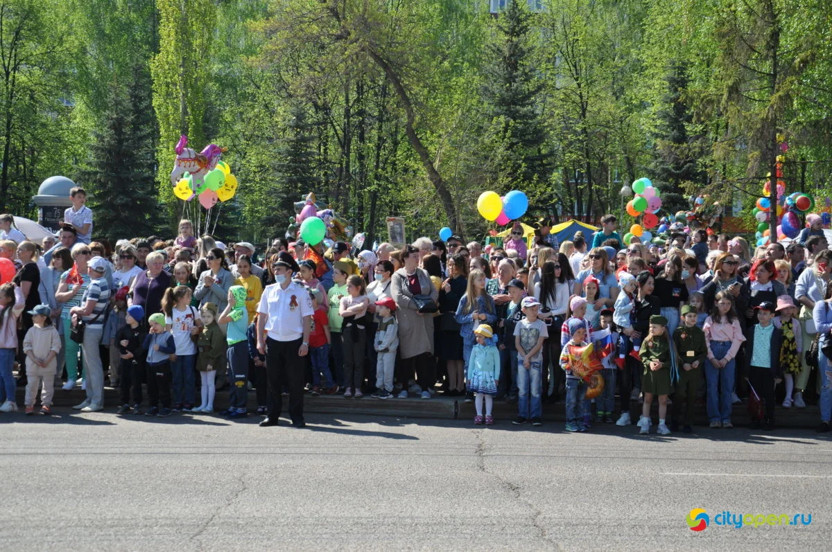9/05/21 День Победы в Стерлитамаке-2021 / Возложение цветов. Парад Победы