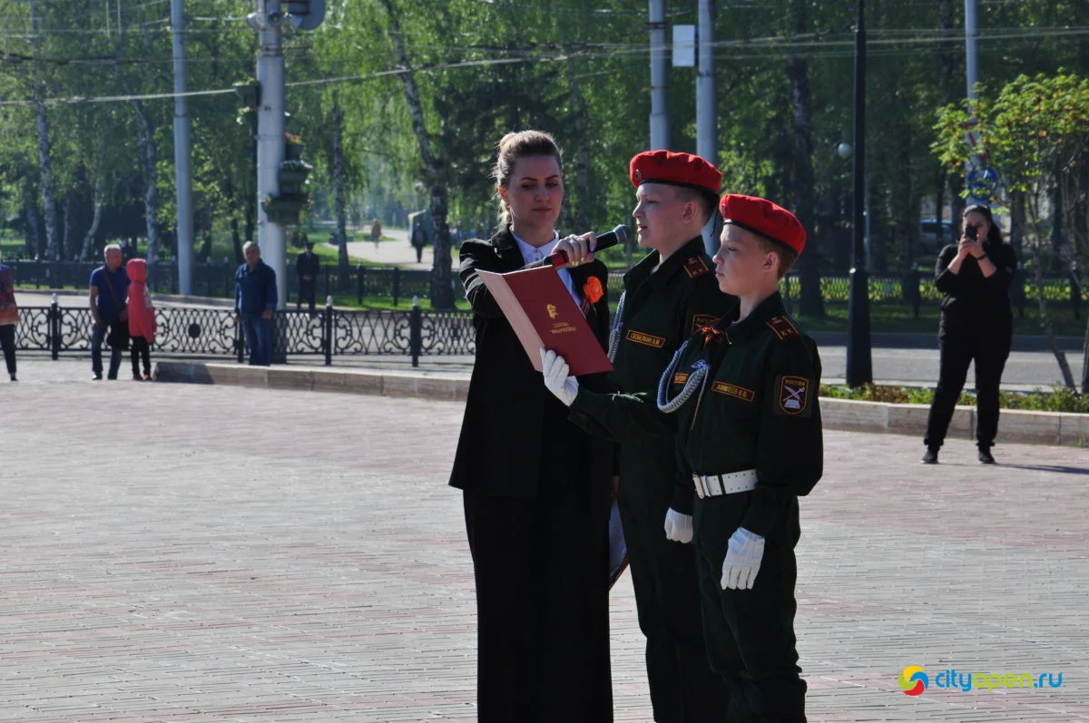 9/05/21 День Победы в Стерлитамаке-2021 / Возложение цветов. Парад Победы