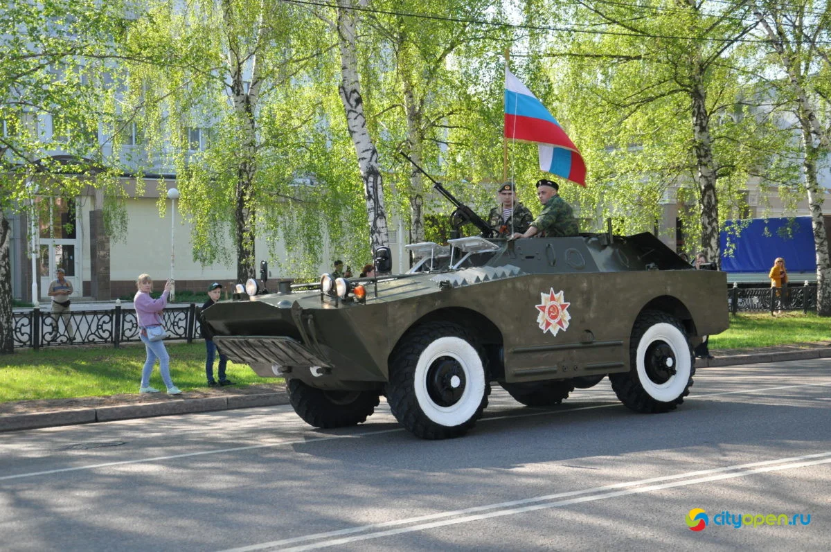 9/05/21 День Победы в Стерлитамаке-2021 / Возложение цветов. Парад Победы