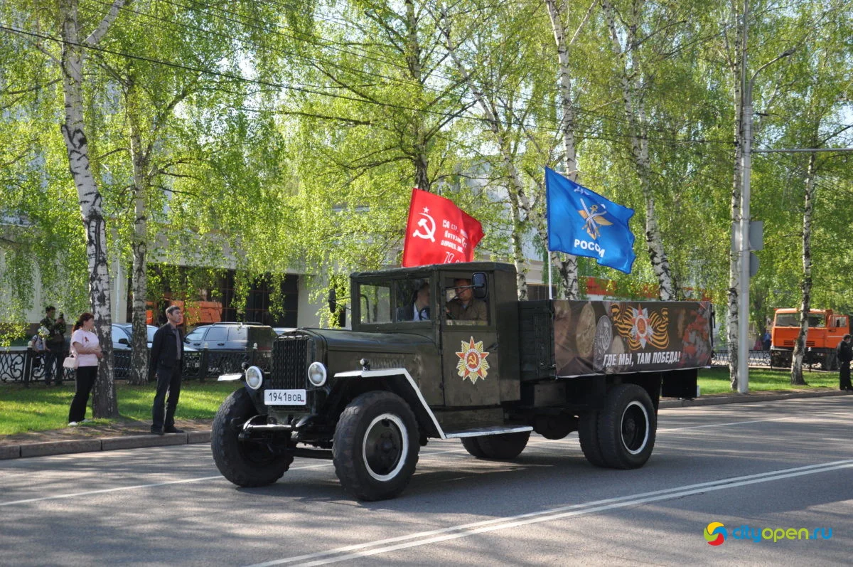 9/05/21 День Победы в Стерлитамаке-2021 / Возложение цветов. Парад Победы