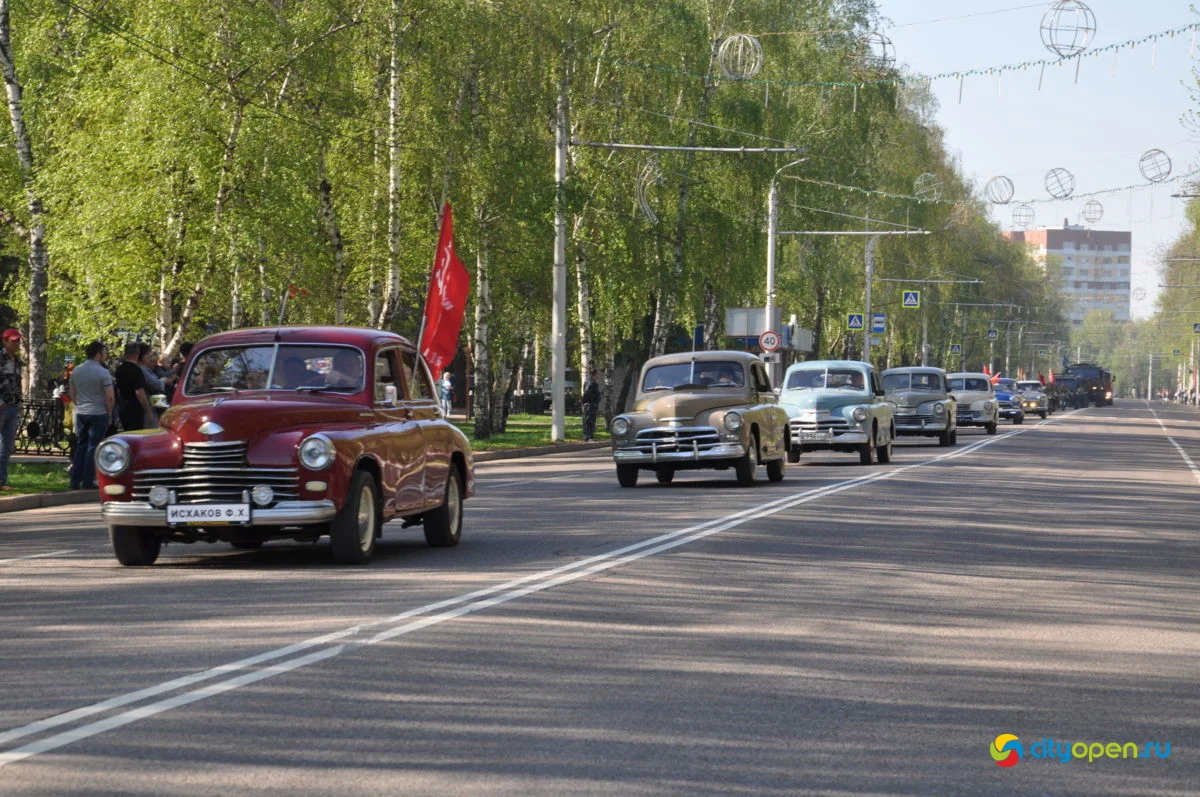 9/05/21 День Победы в Стерлитамаке-2021 / Возложение цветов. Парад Победы