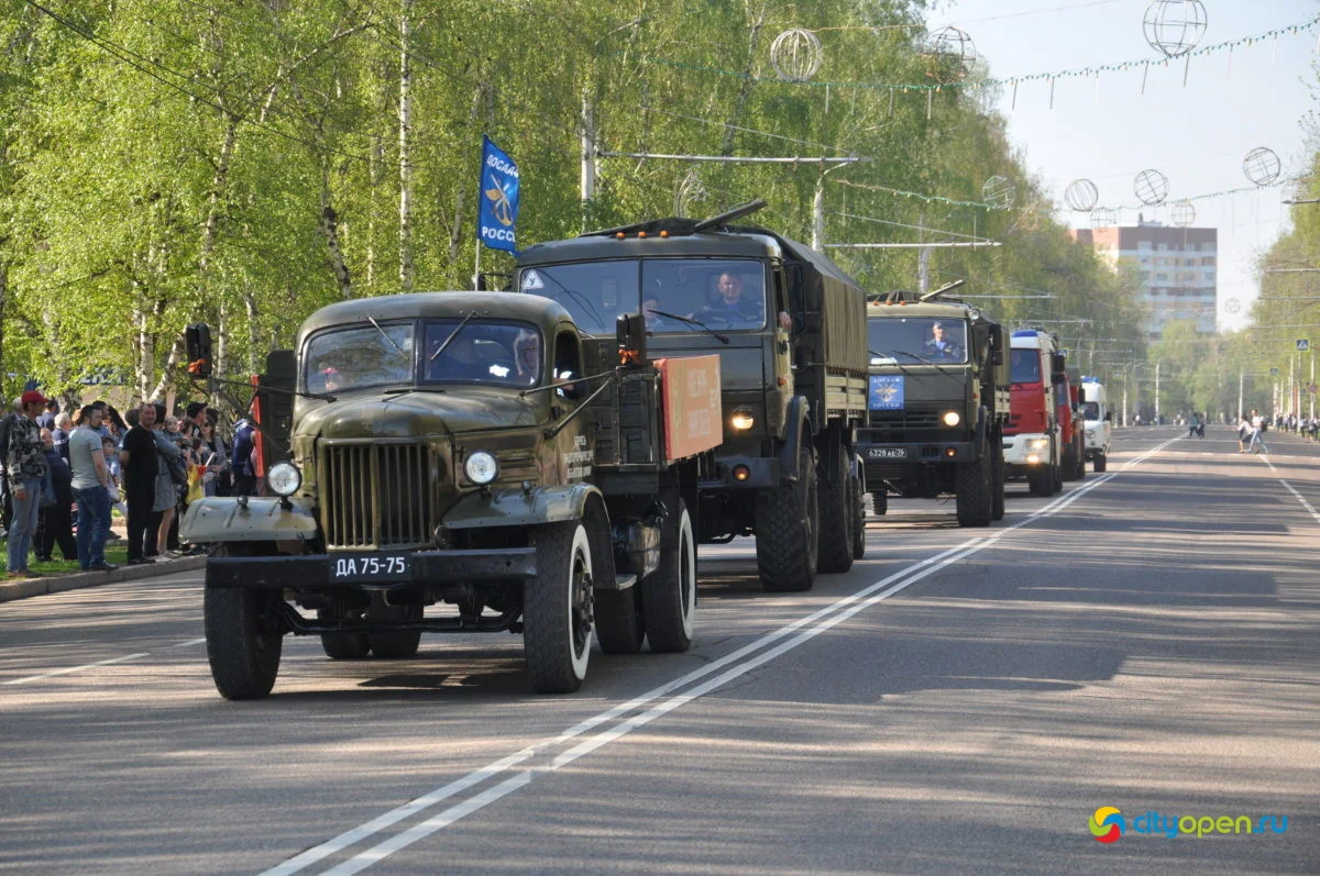 9/05/21 День Победы в Стерлитамаке-2021 / Возложение цветов. Парад Победы