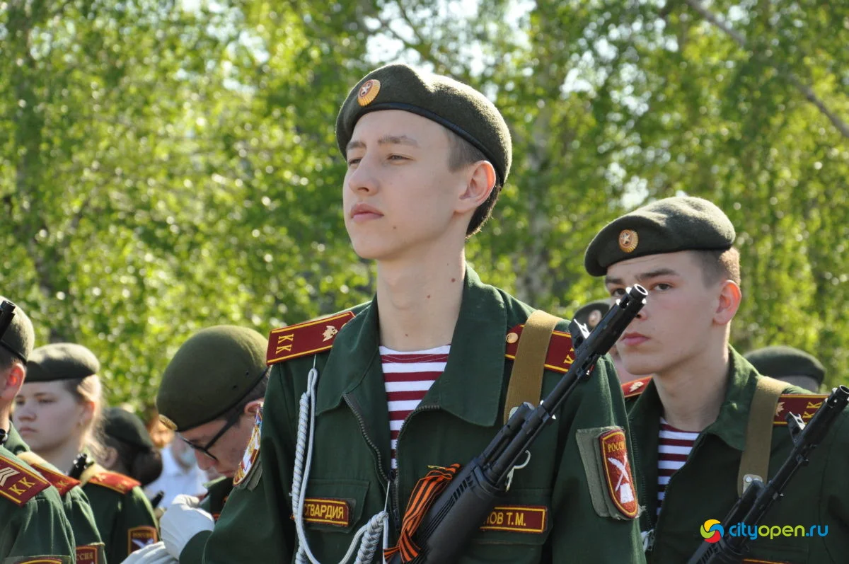 9/05/21 День Победы в Стерлитамаке-2021 / Возложение цветов. Парад Победы
