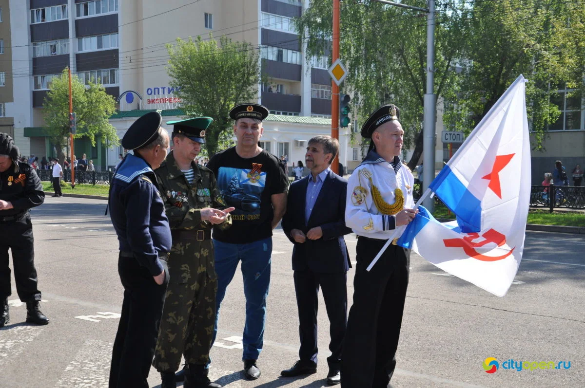 9/05/21 День Победы в Стерлитамаке-2021 / Возложение цветов. Парад Победы