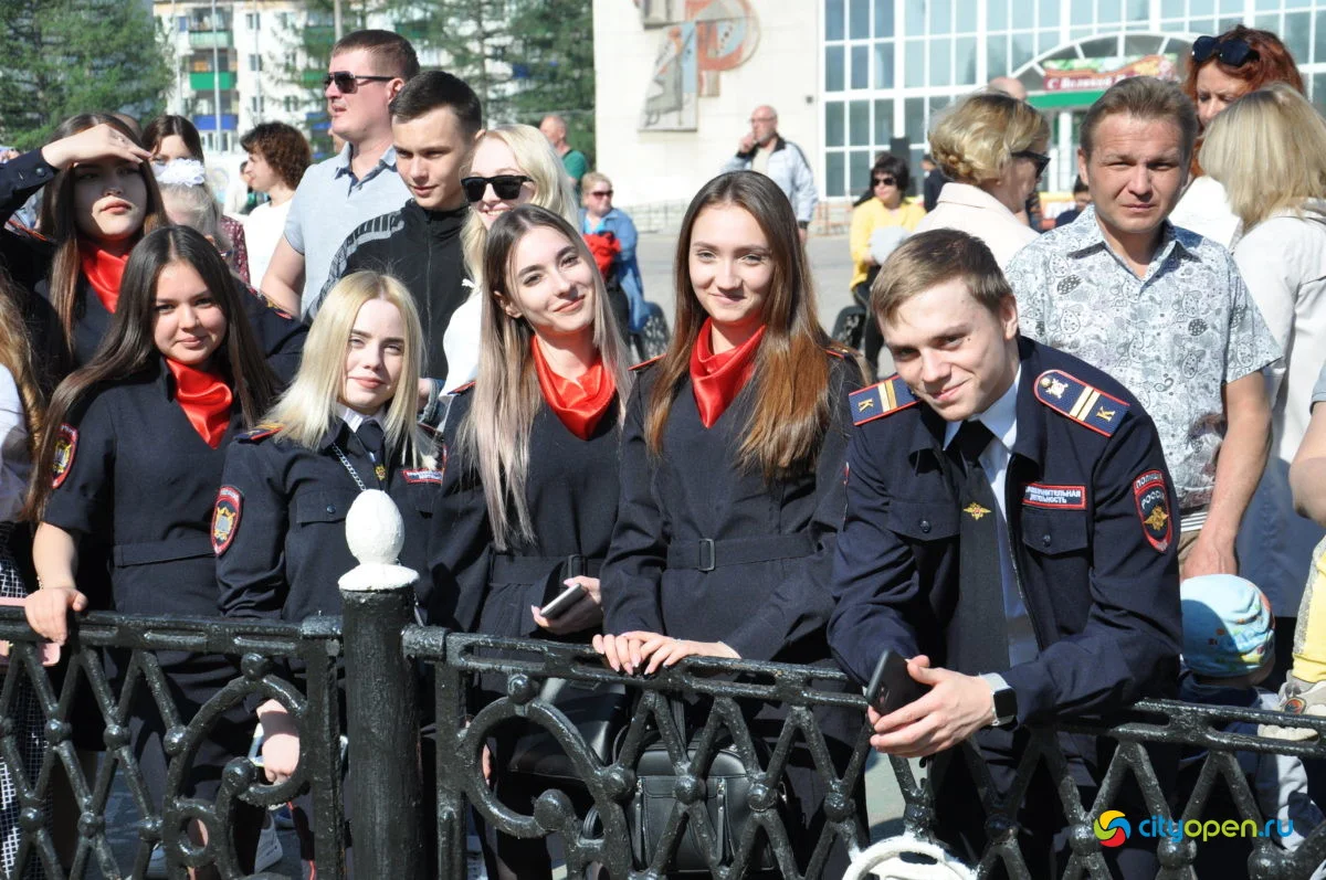 9/05/21 День Победы в Стерлитамаке-2021 / Возложение цветов. Парад Победы