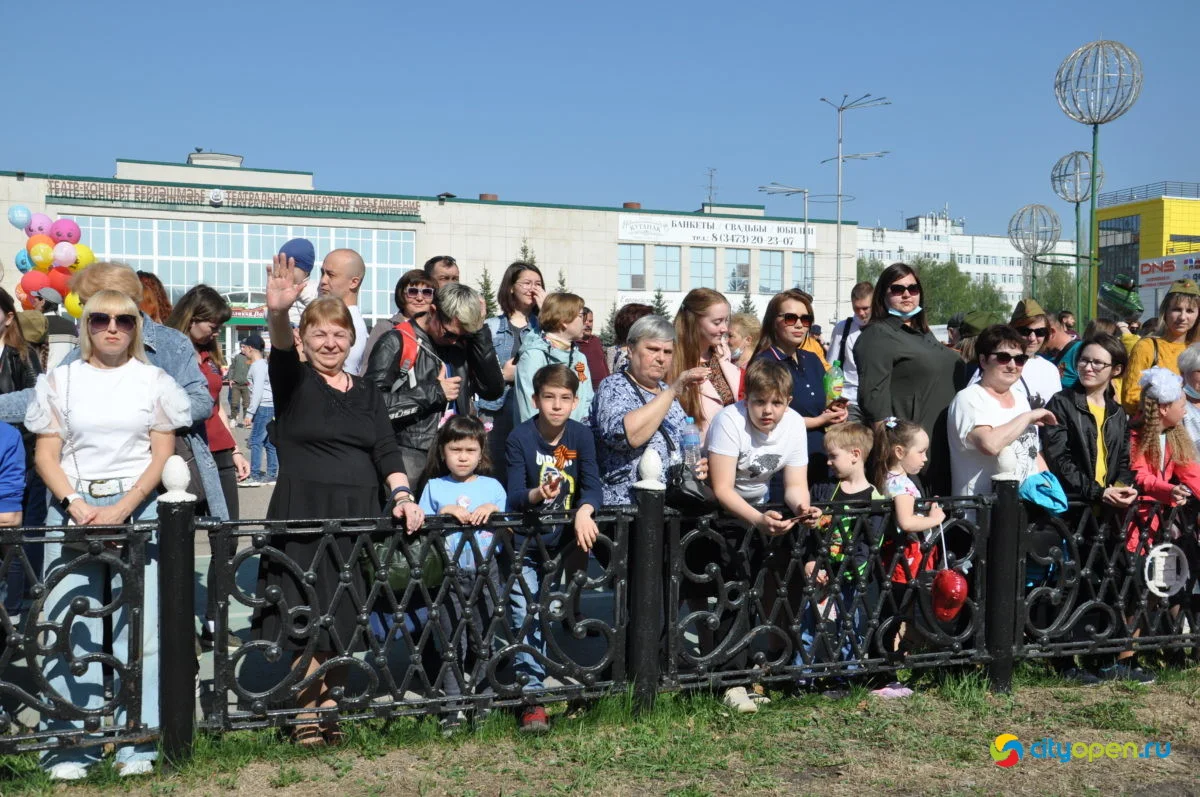 9/05/21 День Победы в Стерлитамаке-2021 / Возложение цветов. Парад Победы