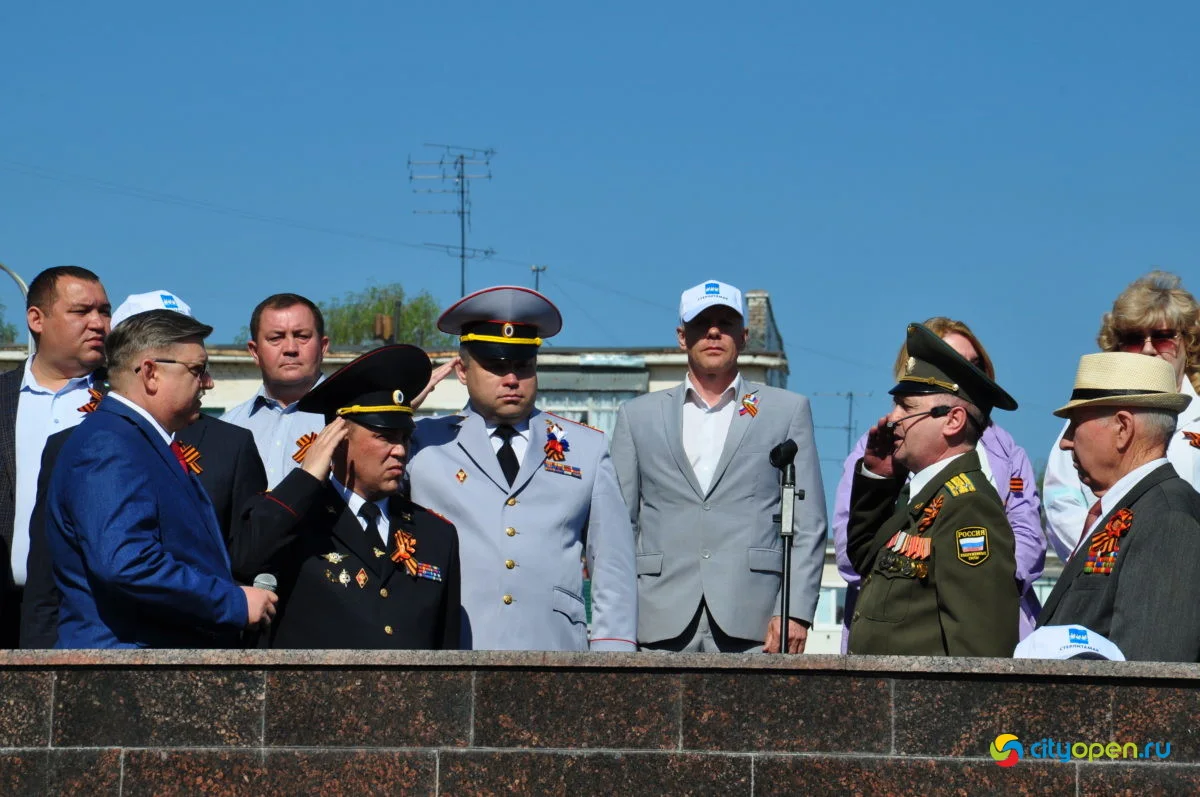 9/05/21 День Победы в Стерлитамаке-2021 / Возложение цветов. Парад Победы