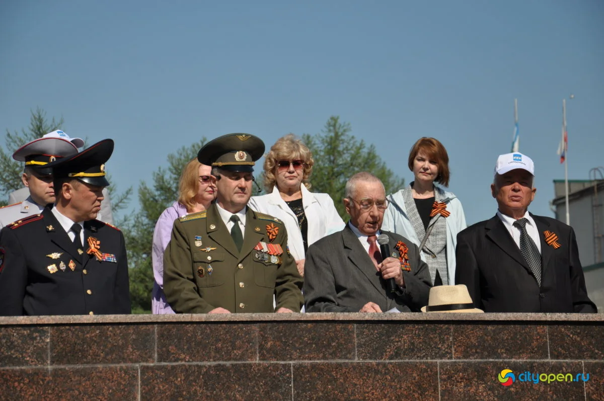 9/05/21 День Победы в Стерлитамаке-2021 / Возложение цветов. Парад Победы