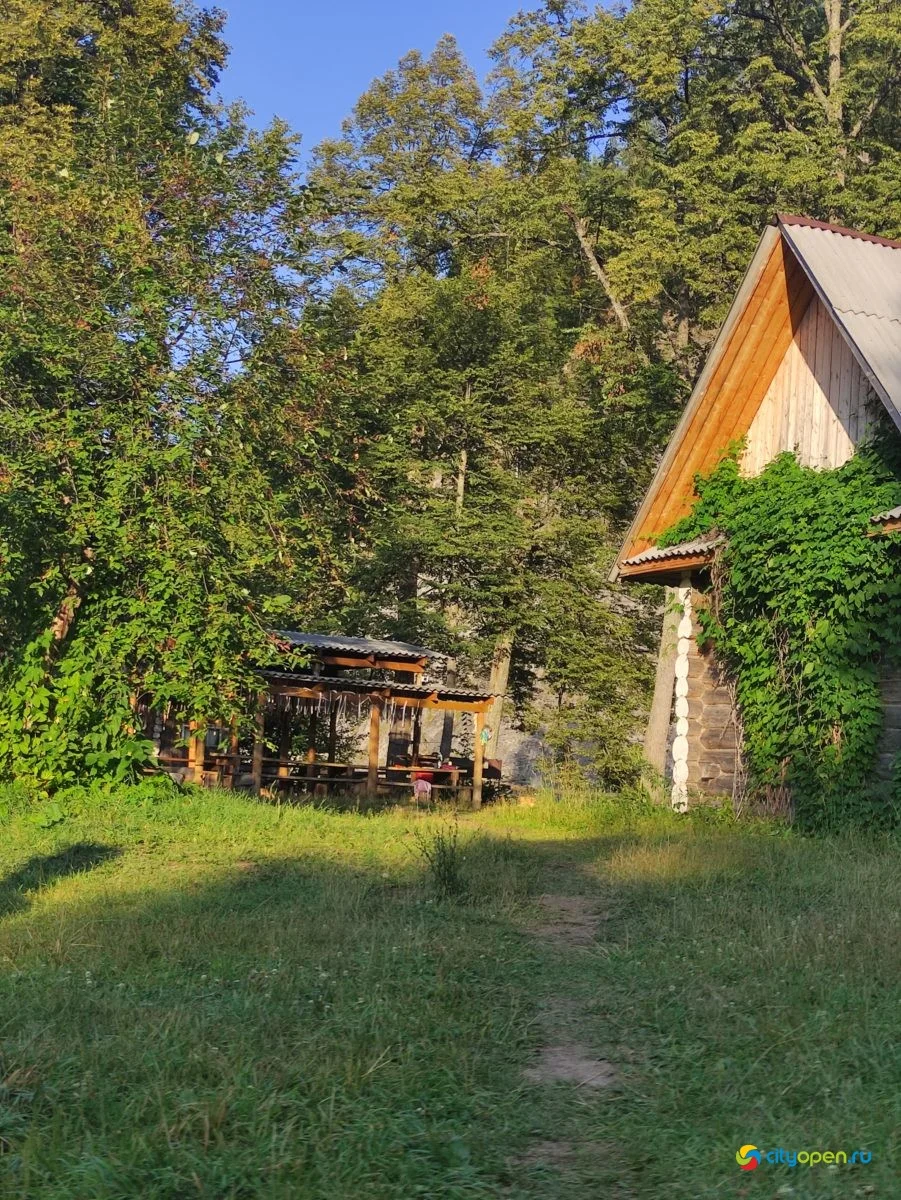 «Хижина шамана»