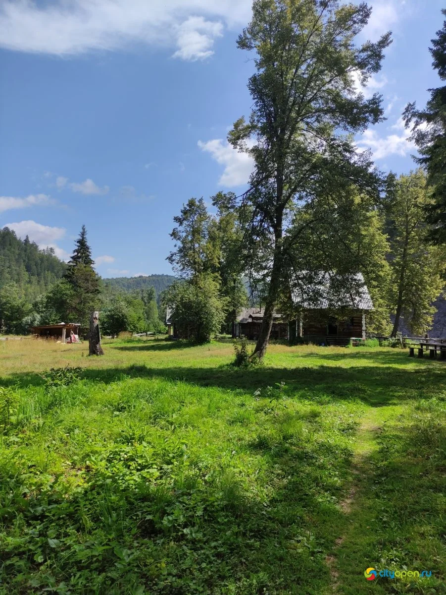 «Хижина шамана»