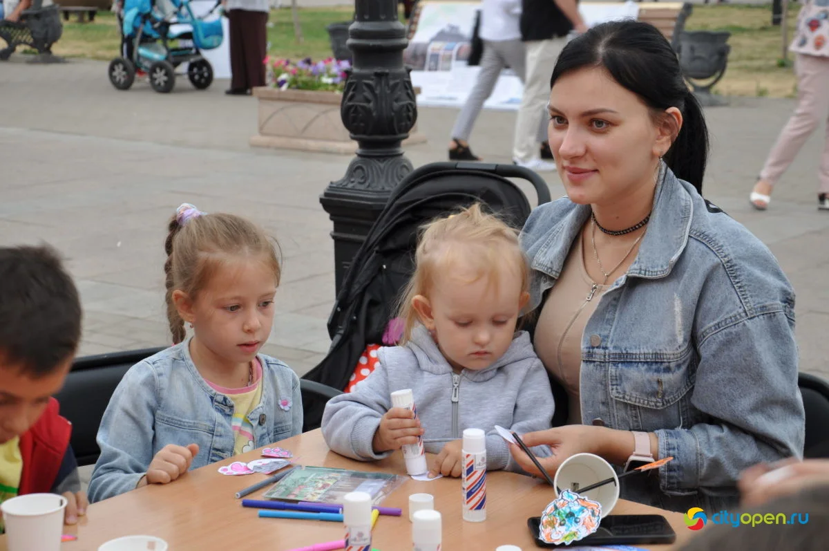 02/09/21 Арт-книго-фест @ Сквер в Старом городе