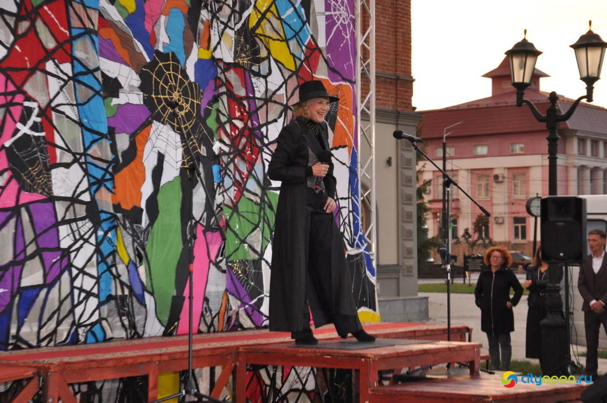 15/09/21 Концерт «Да здравствует сцена!» | Площадь перед Русдрамом