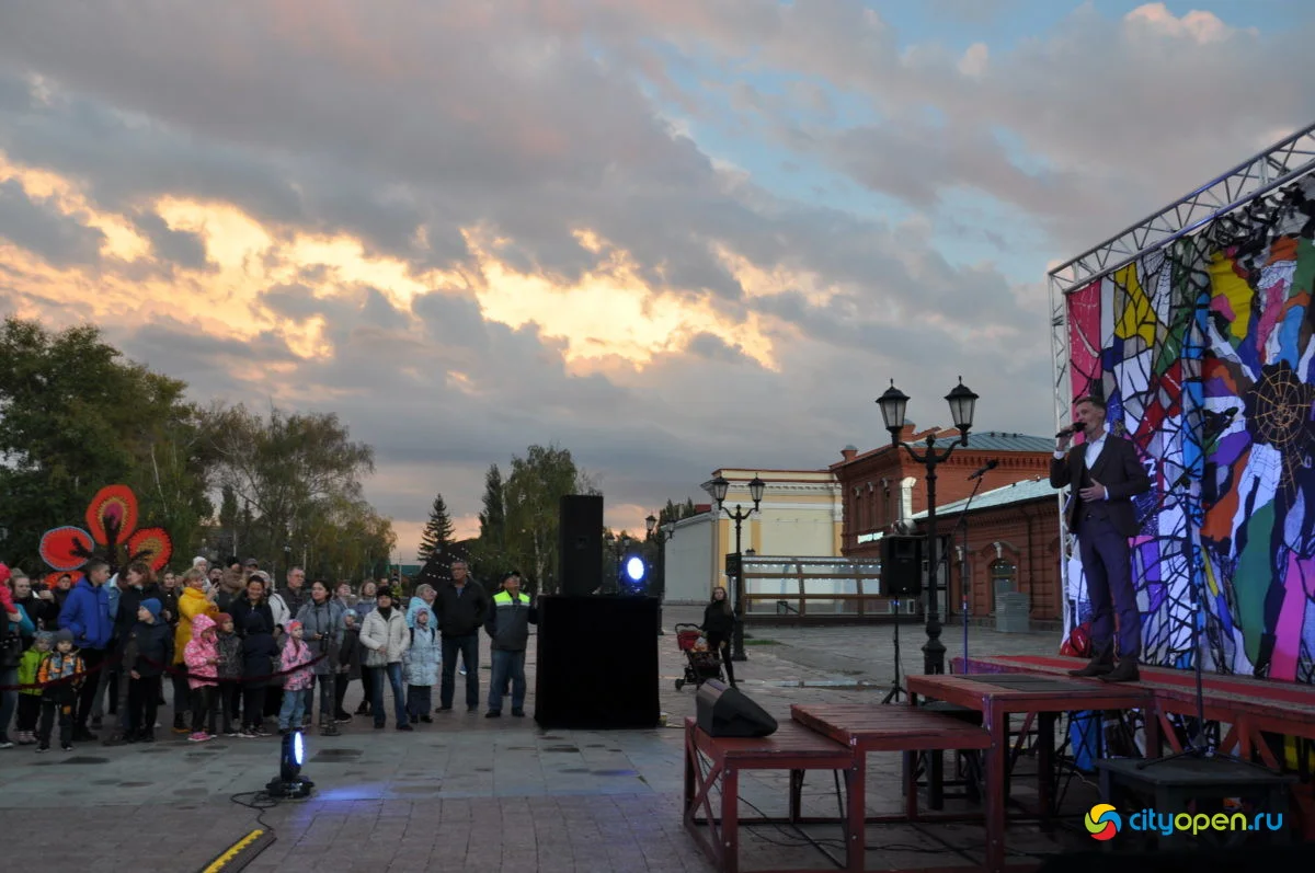 15/09/21 Концерт «Да здравствует сцена!» | Площадь перед Русдрамом