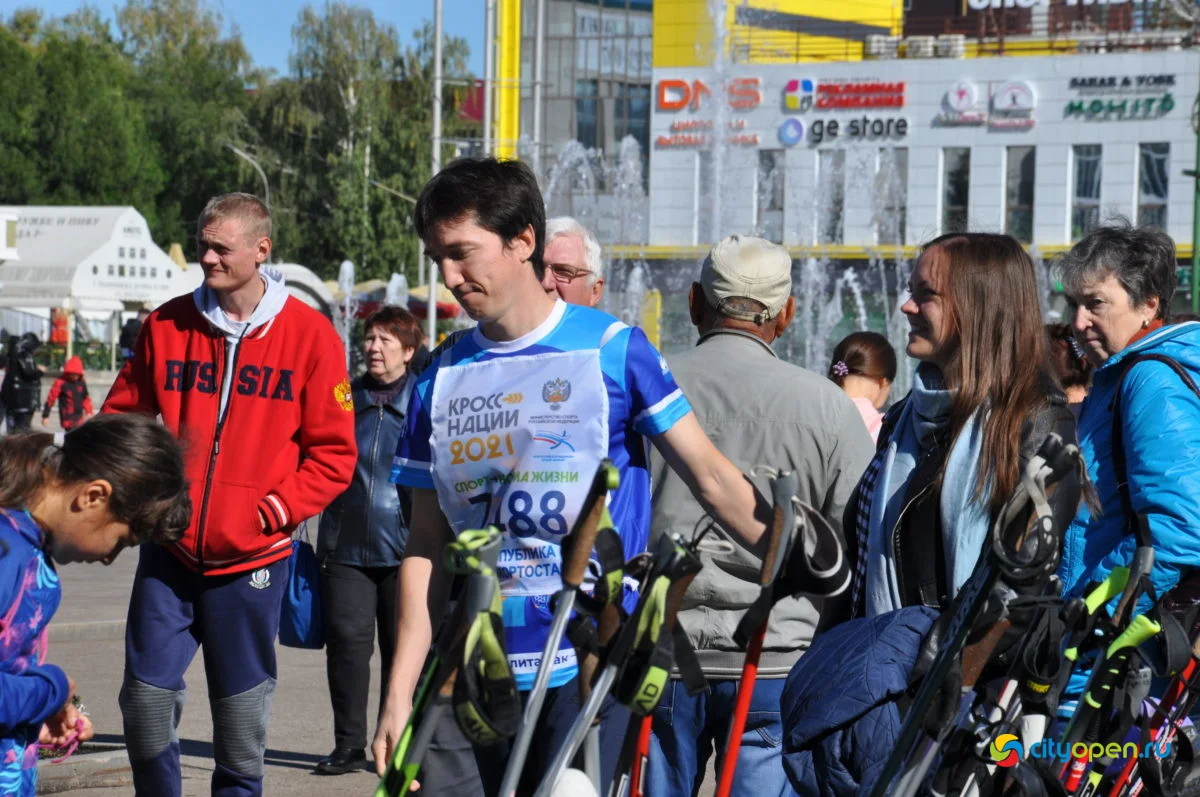 11/09/21 День города в Стерлитамаке | Кросс нации. Фестиваль хлеба. Площадь перед ГДК
