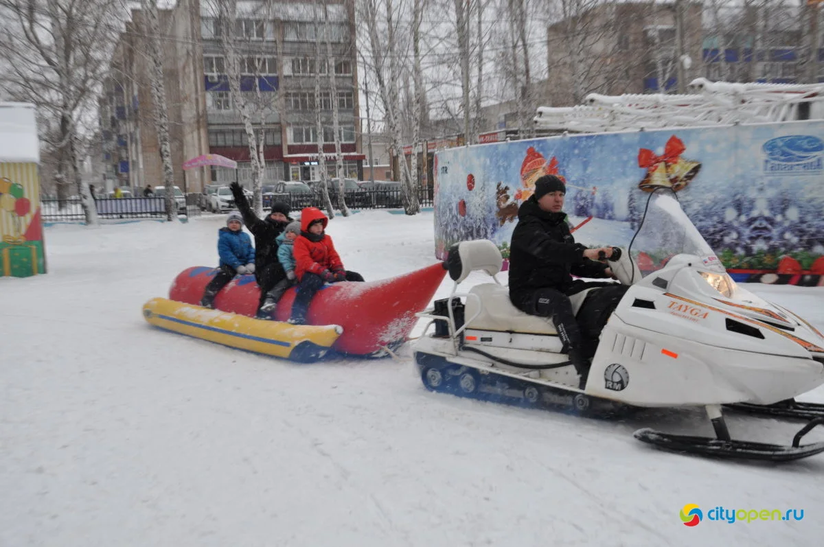 18.12.21 / Открытие городка и Парад Дедов Морозов в Парке им. Гагарина