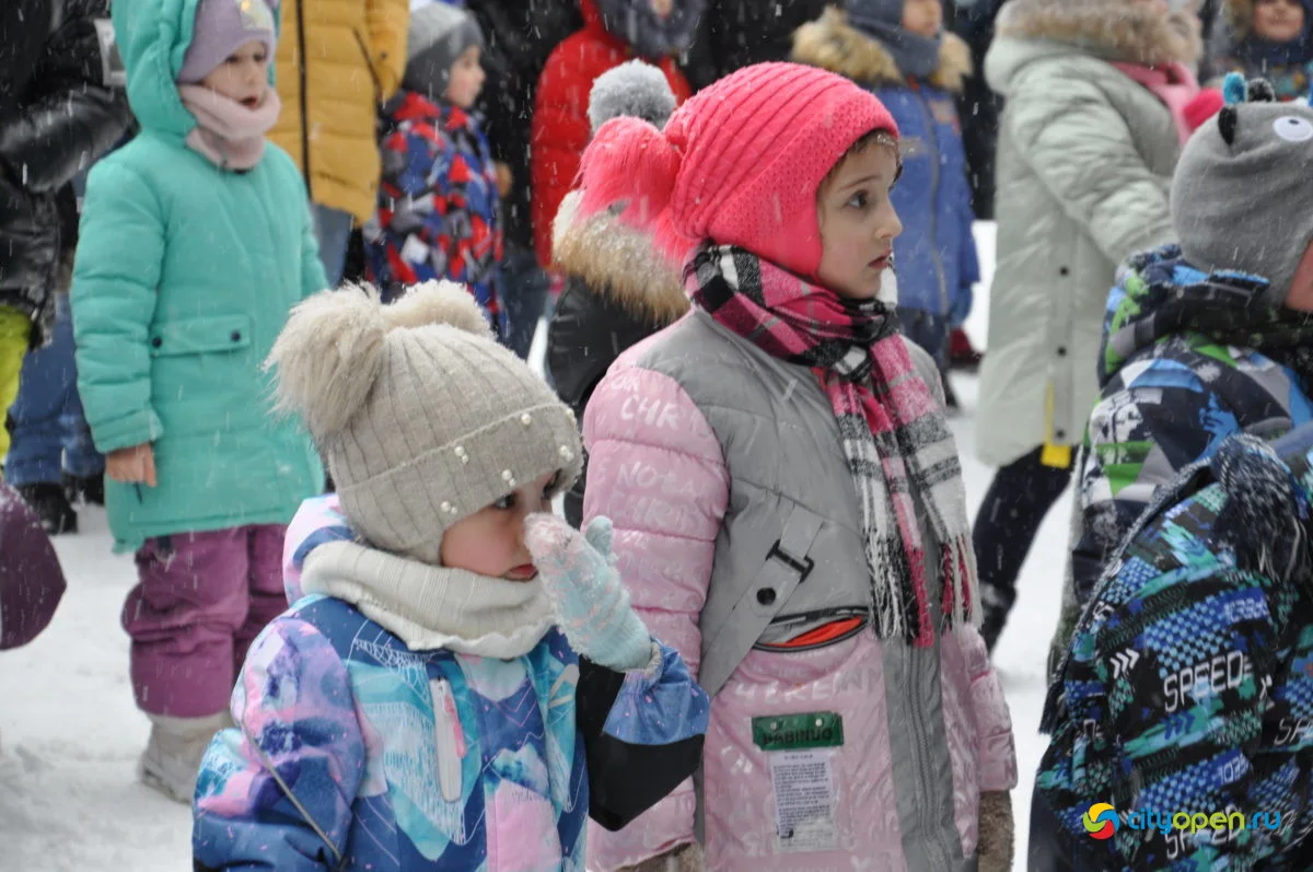 18.12.21 / Открытие городка и Парад Дедов Морозов в Парке им. Гагарина