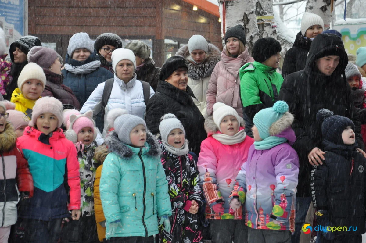 18.12.21 / Открытие городка и Парад Дедов Морозов в Парке им. Гагарина