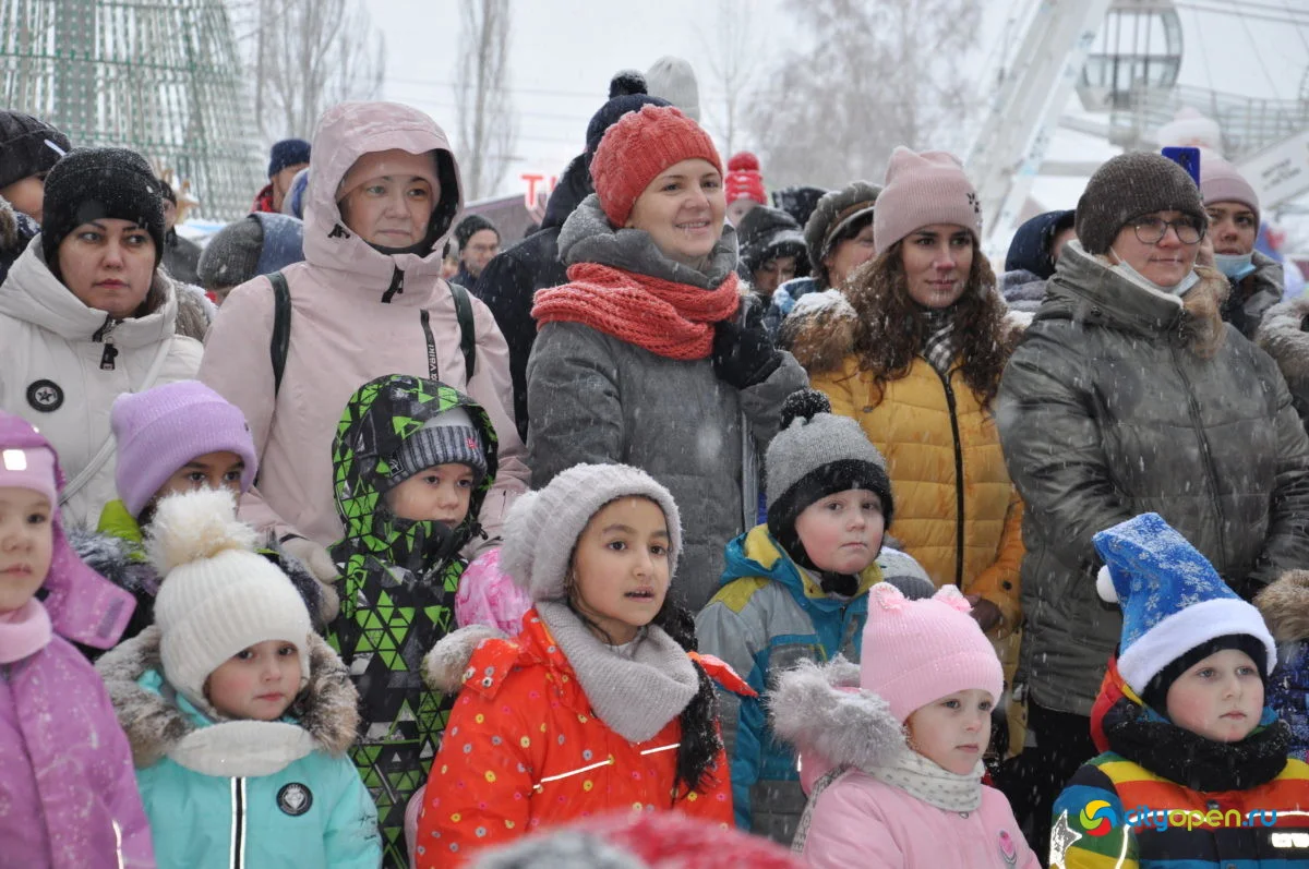 18.12.21 / Открытие городка и Парад Дедов Морозов в Парке им. Гагарина