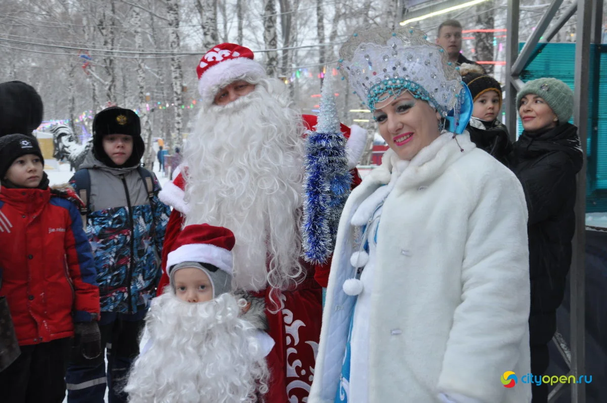 18.12.21 / Открытие городка и Парад Дедов Морозов в Парке им. Гагарина