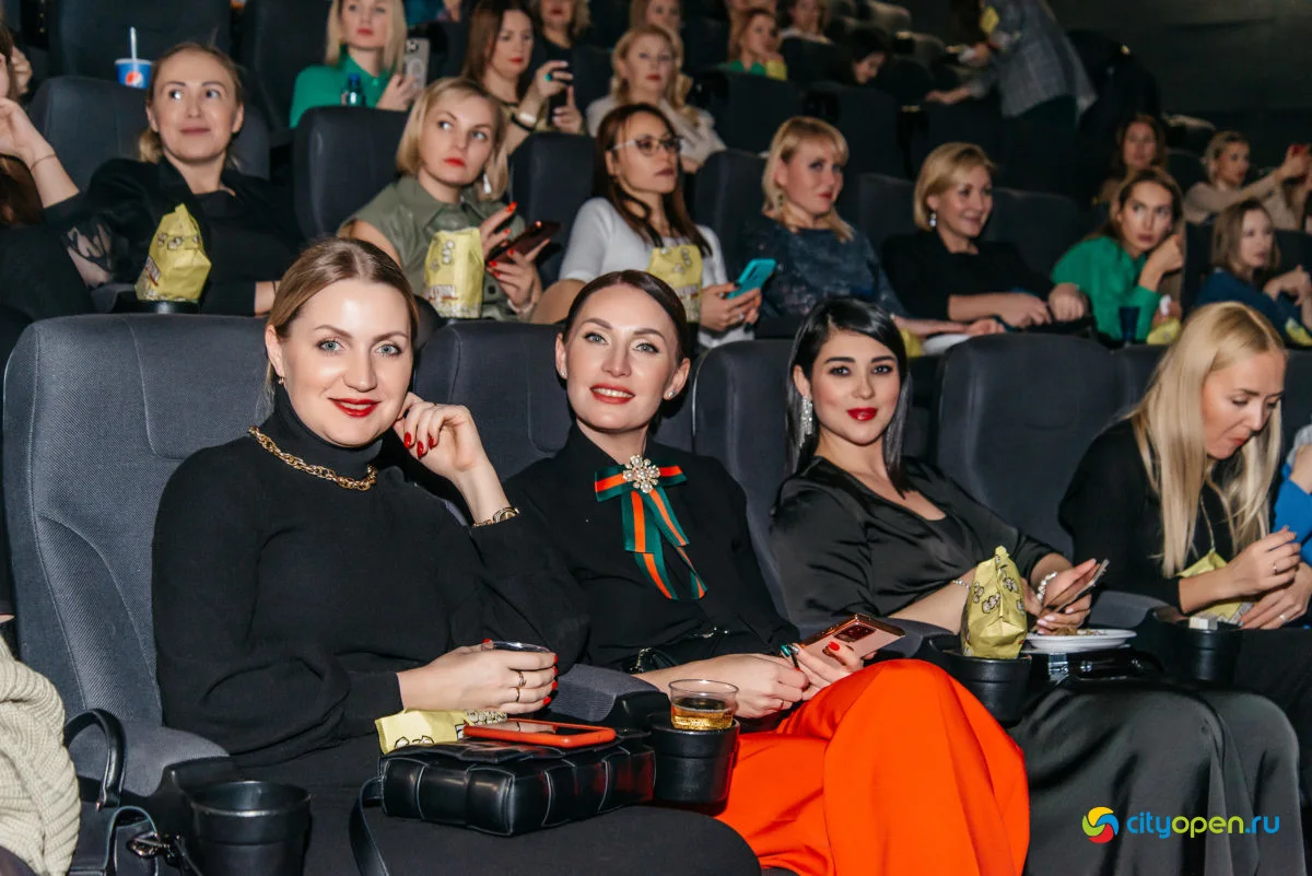 02/12/21 Премьера фильма «Дом GUCCI» @ Кинопорт