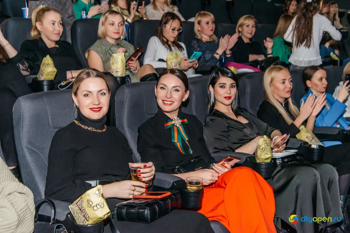02/12/21 Премьера фильма «Дом GUCCI» @ Кинопорт