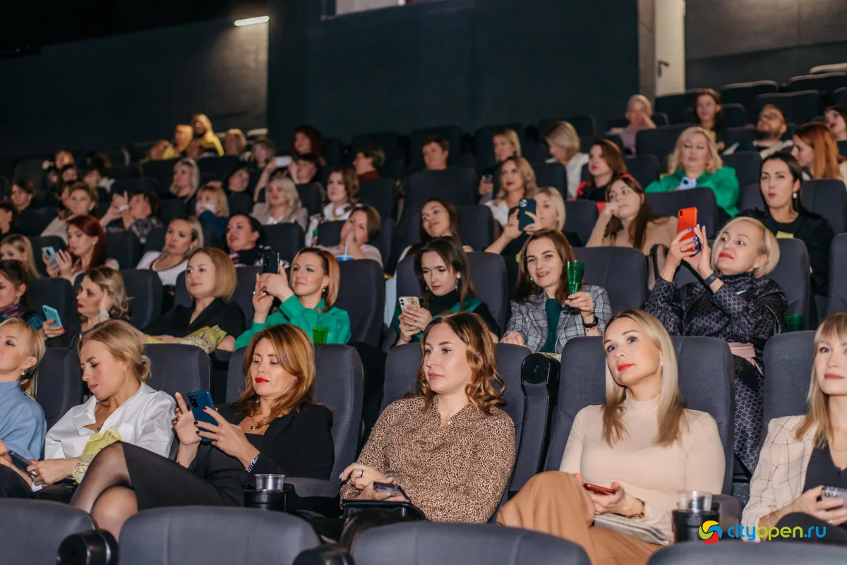 02/12/21 Премьера фильма «Дом GUCCI» @ Кинопорт