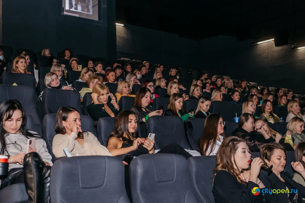 02/12/21 Премьера фильма «Дом GUCCI» @ Кинопорт
