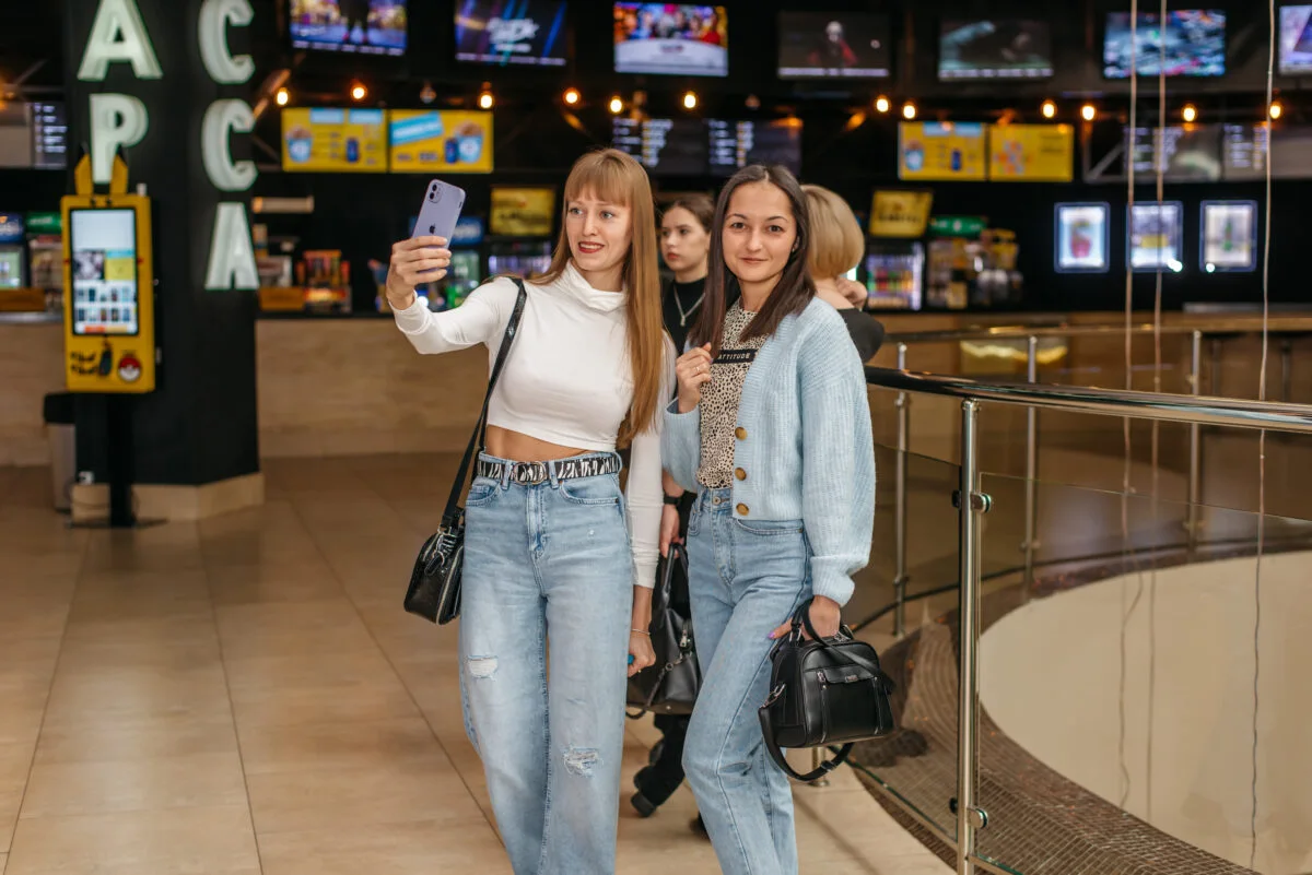 27/03/22 Woman of Generation. Пятый сезон @ Кинопорт