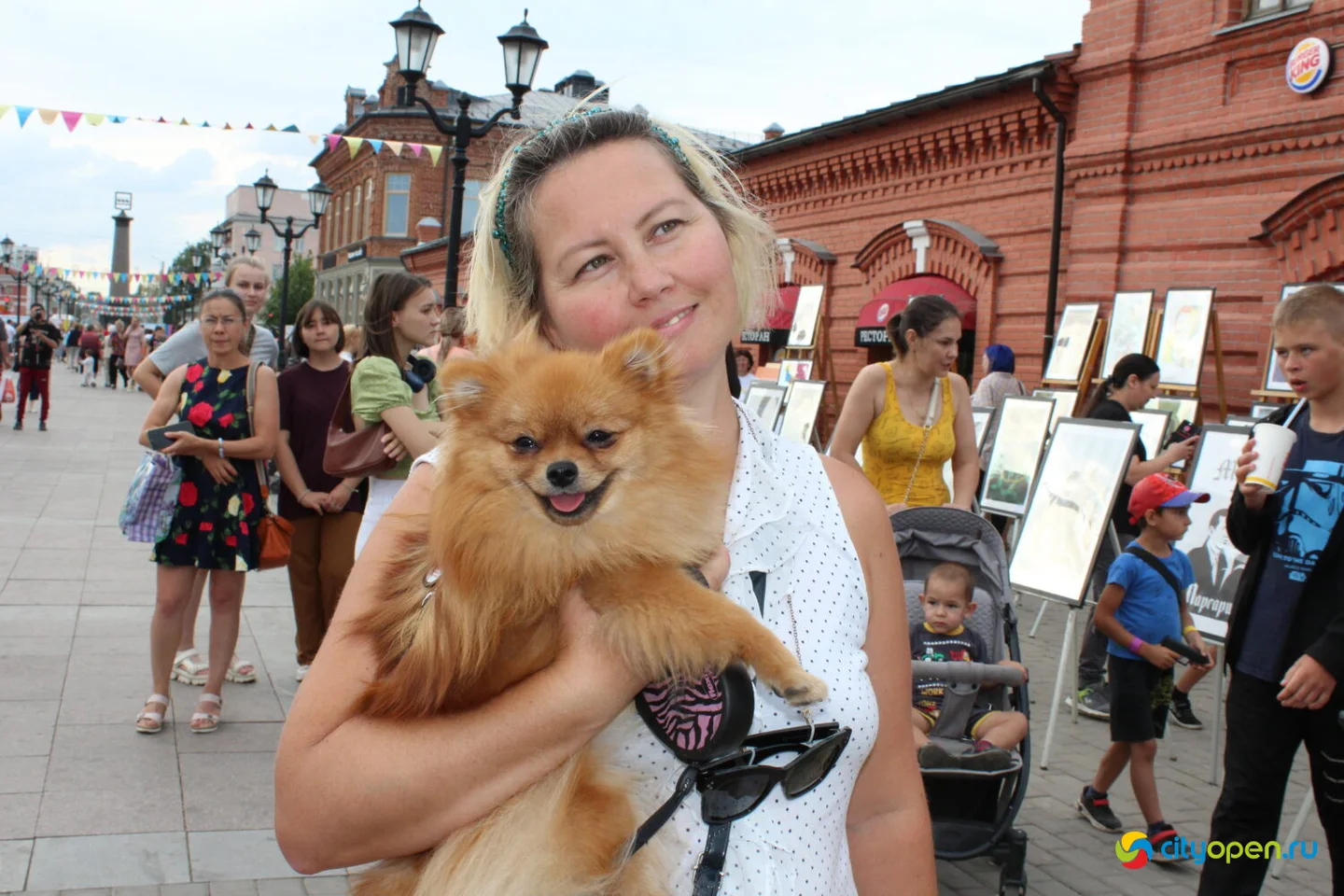 02/09/22 V юбилейный Арт-книго-фест @ Сквер в Старом городе