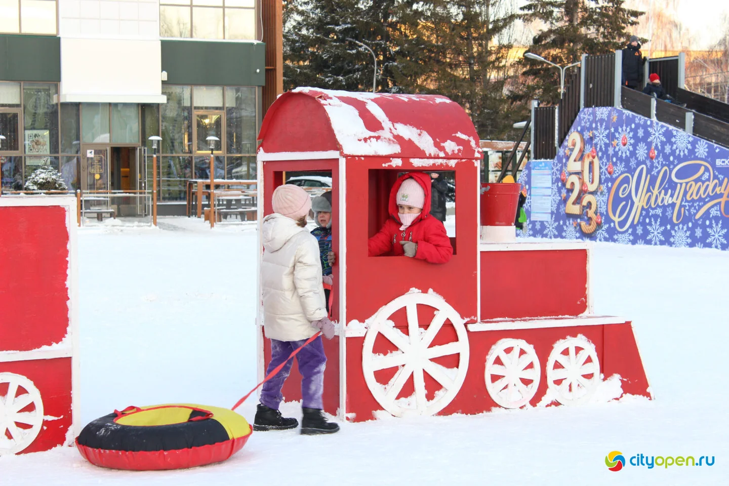 24/12/22 Открытие городка на площади СГТКО