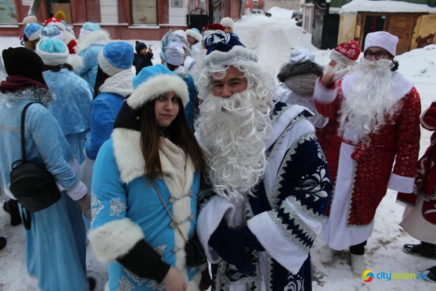 23/12/22 Парад Дедов Морозов и Снегурочек | Открытие городка на ГДК