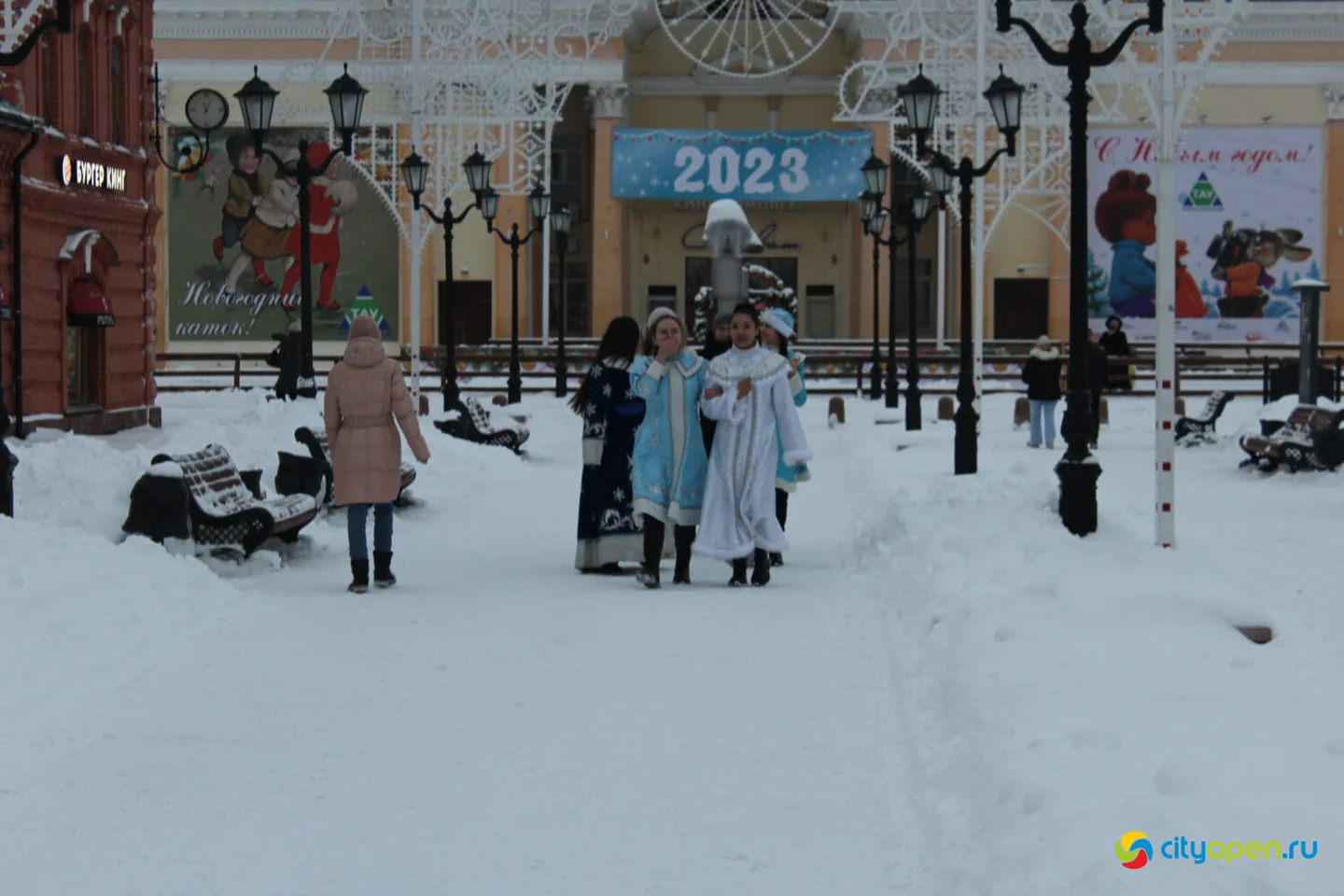 23/12/22 Парад Дедов Морозов и Снегурочек | Открытие городка на ГДК