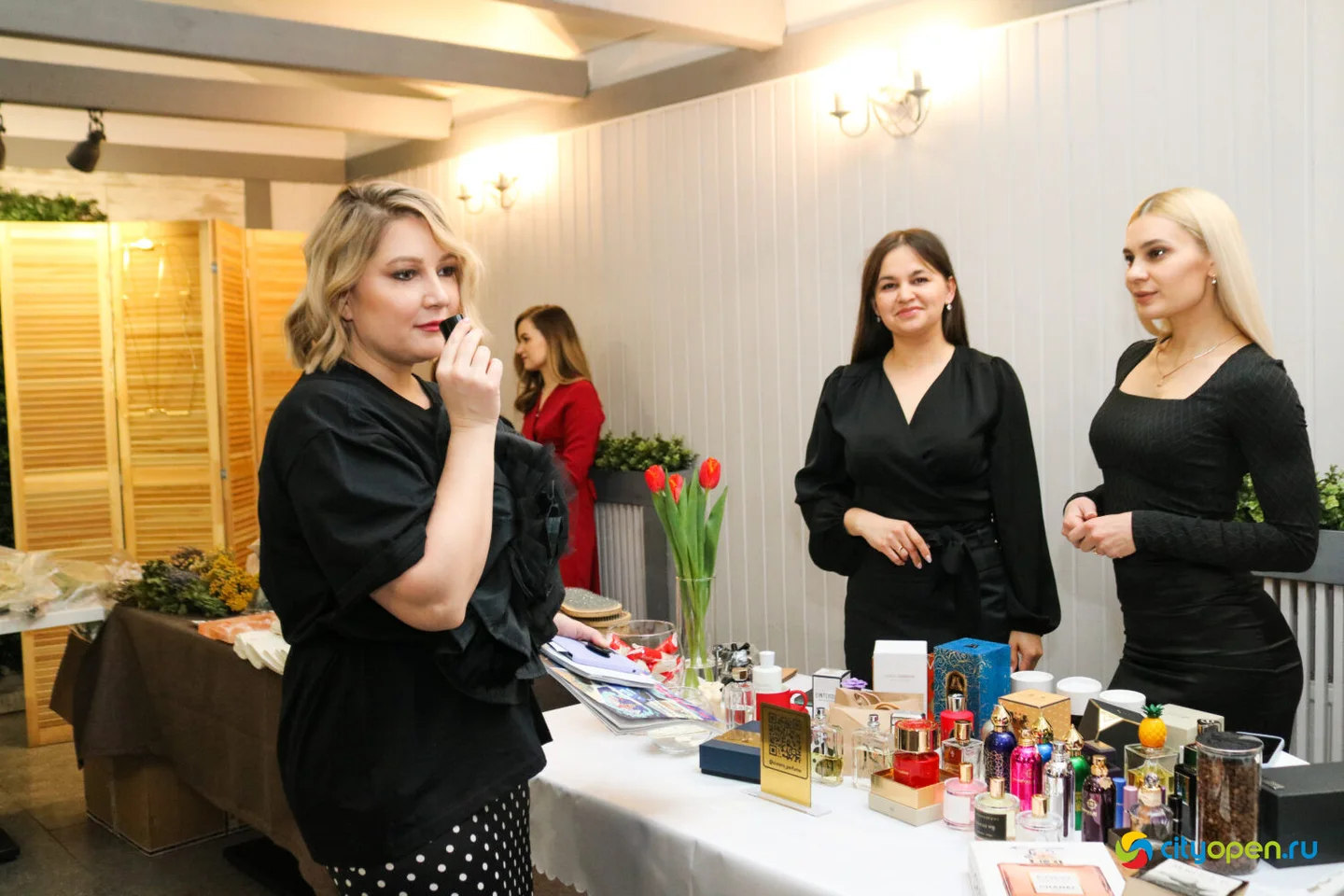 05/03/23 Women’s forum day @ Рестобар Большой