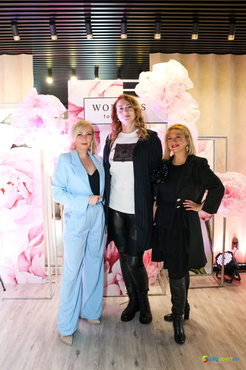 05/03/23 Women’s forum day @ Рестобар Большой