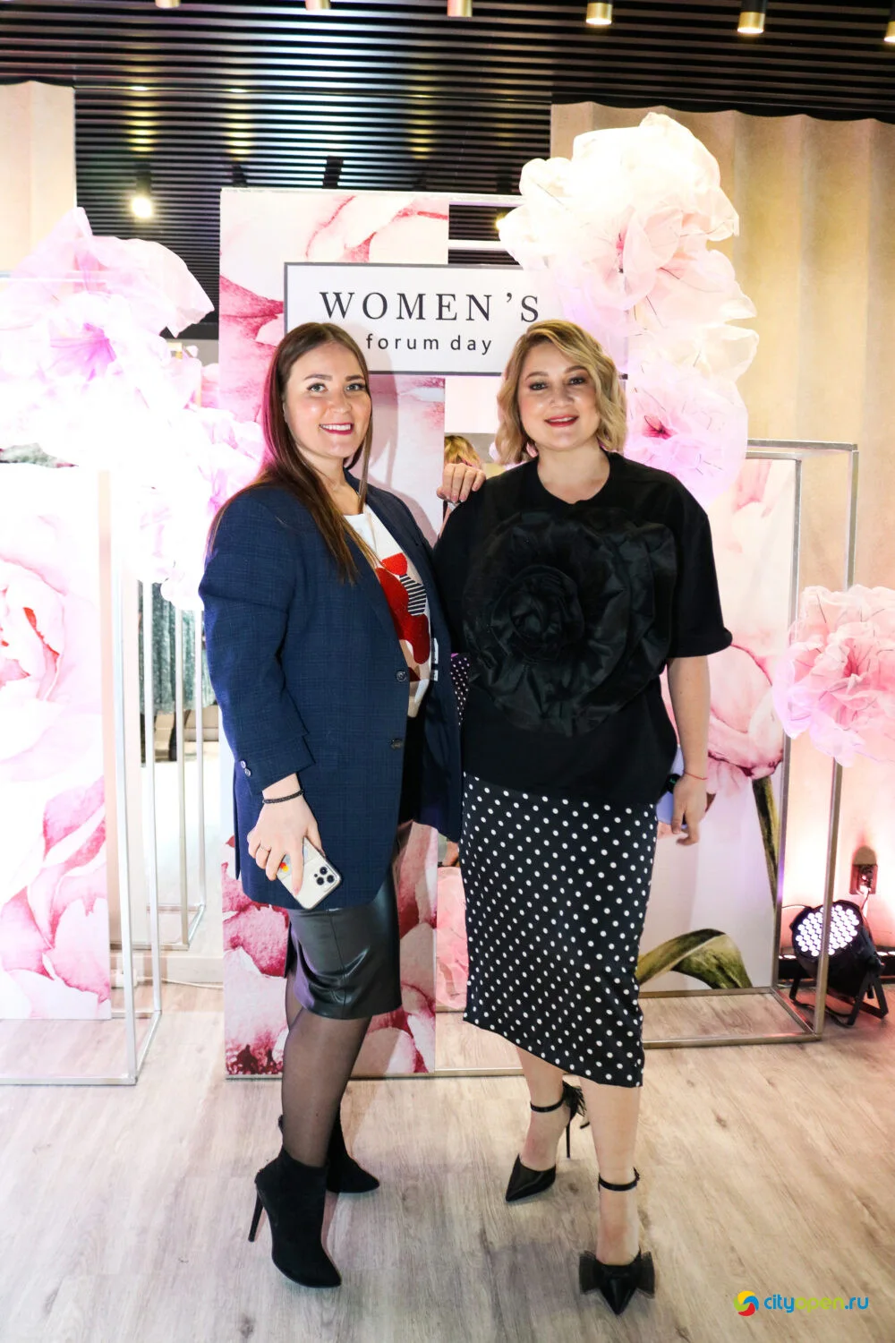 05/03/23 Women’s forum day @ Рестобар Большой