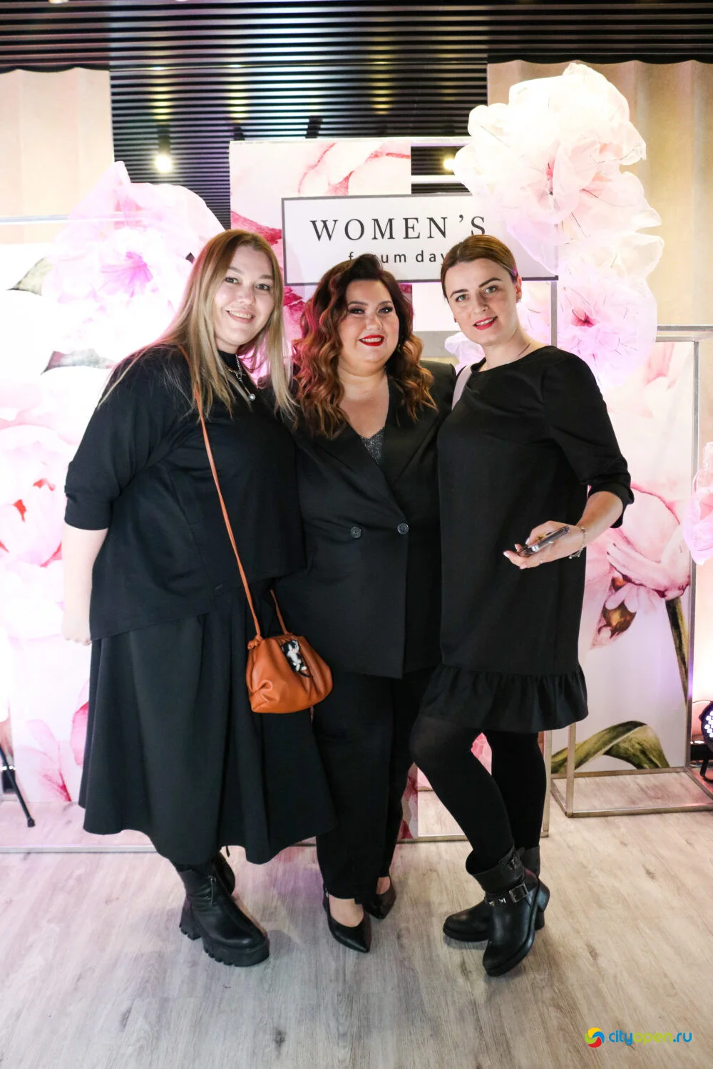 05/03/23 Women’s forum day @ Рестобар Большой