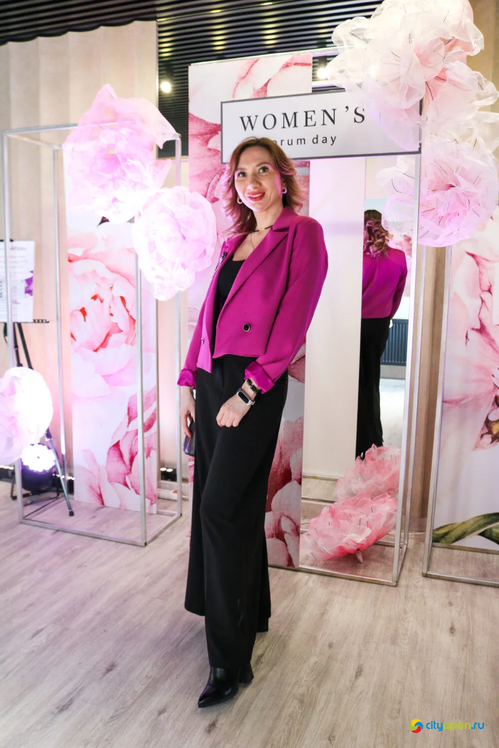 05/03/23 Women’s forum day @ Рестобар Большой